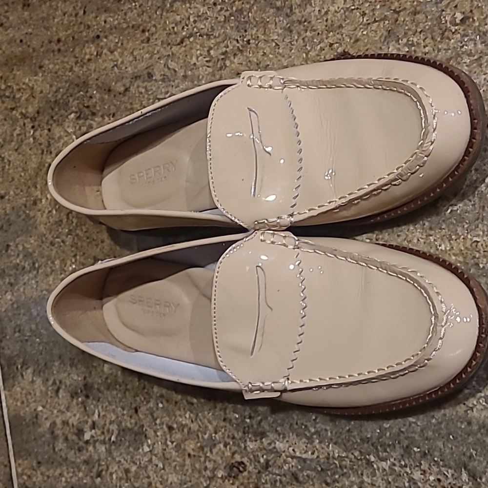 Sperry Tan Penny Loafers size 9